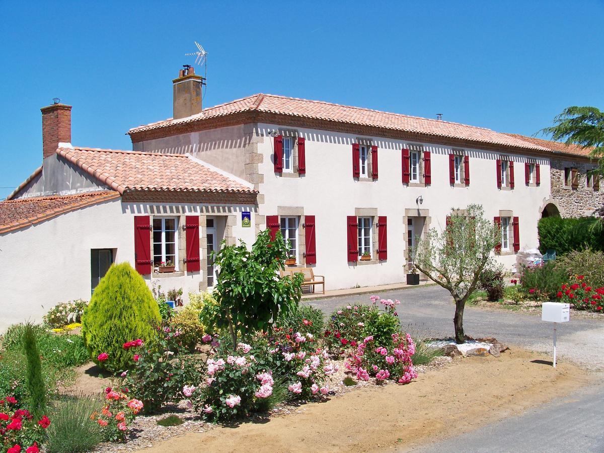 La Genoise Bed & Breakfast Tillieres Room photo